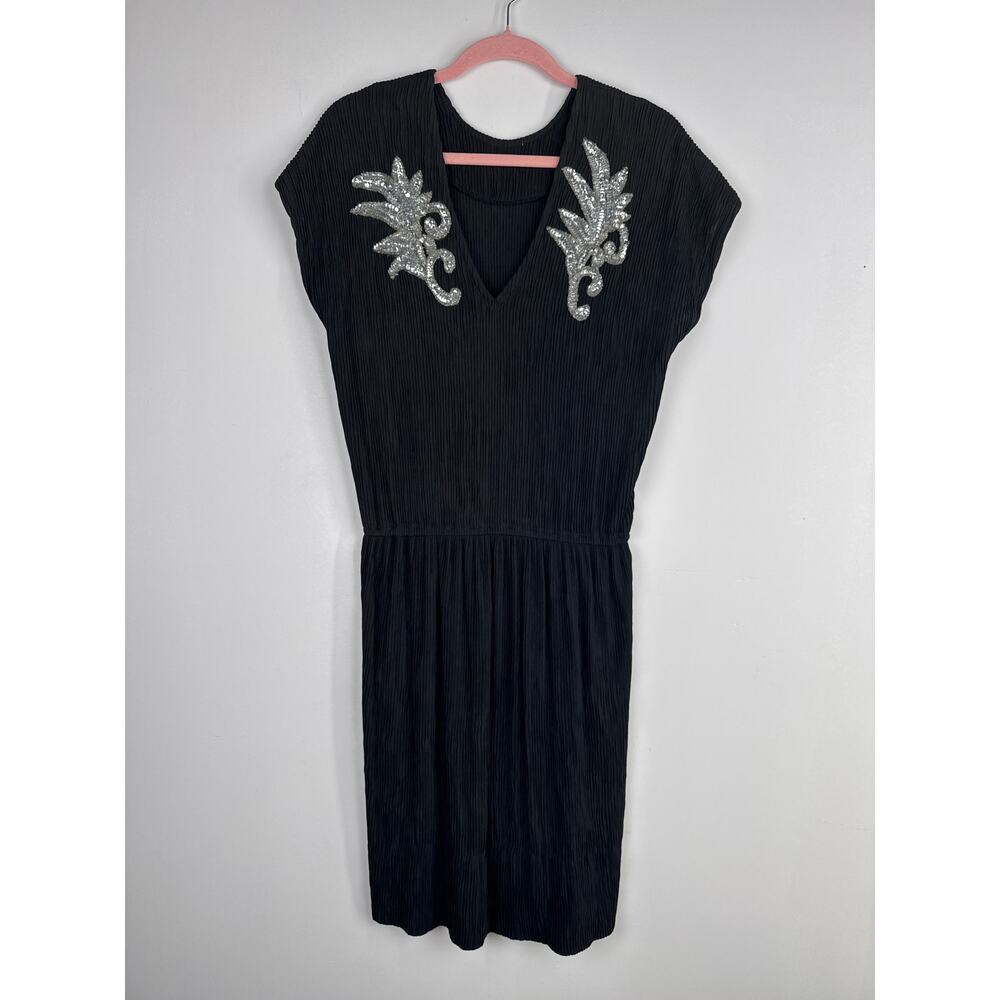 Vintage Black Pleated Sequin Appliqué V Neck 80s Glam Cocktail Dress